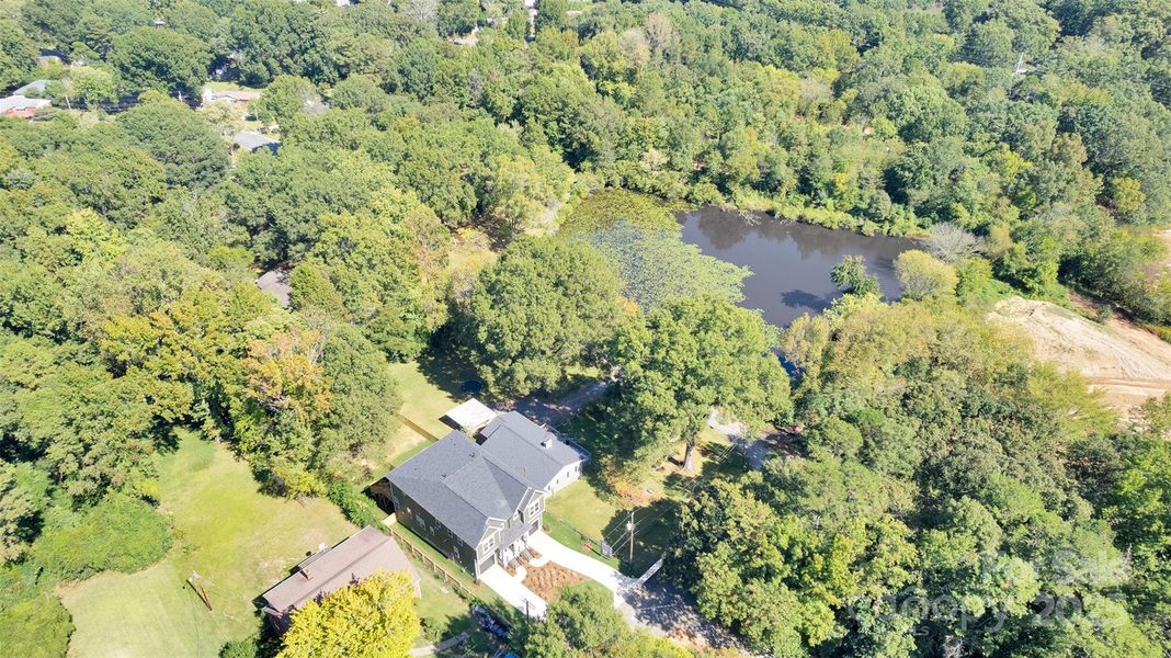 Image 22 of a home in .