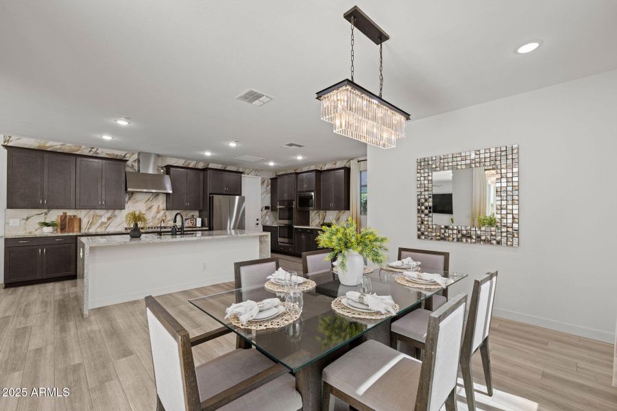 Dining Area Dining Area