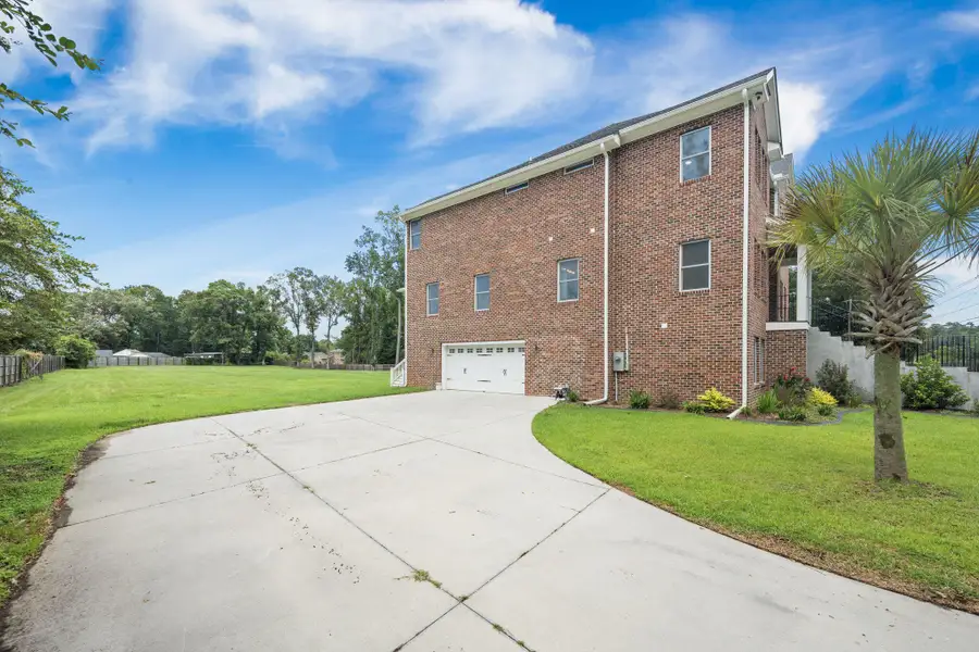 Front exterior of a new home in , Summerville, SC, highlighting curb appeal (Image 1). Front exterior of a new home in , Summerville, SC, highlighting curb appeal (Image 1).