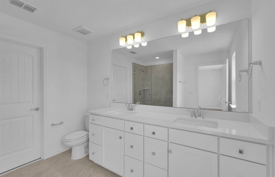 Juniper | Owner's Bathroom