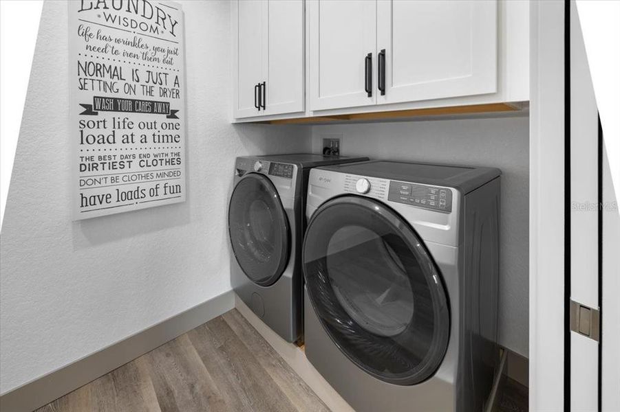 Close-up of interior finishes inside a home in , Hernando Beach (Image 13).