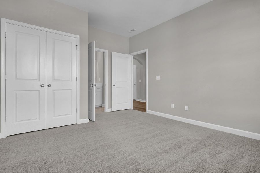 Spacious, unfurnished interior of a new home in Grand Park, Leland (Image 23).