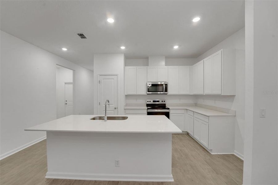 Furnished interior view inside a new home in Reserve at Hammock Oaks, Lady Lake (Image 10).
