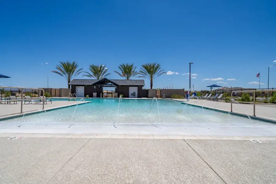Community amenities in Allen Ranches, Litchfield Park (Image 25).