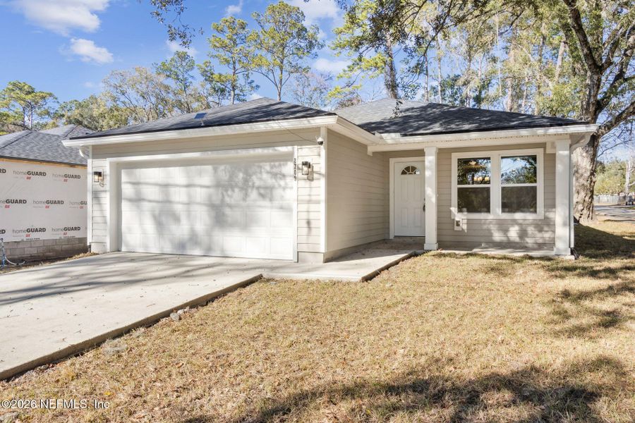 Exterior details and patio area of a home in , Jacksonville (Image 4). Exterior details and patio area of a home in , Jacksonville (Image 4).