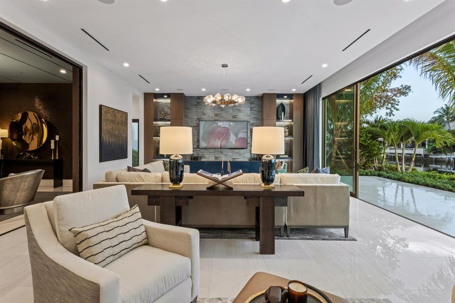 mls_CLUBROOM_STRAIGHT mls_CLUBROOM_STRAIGHT