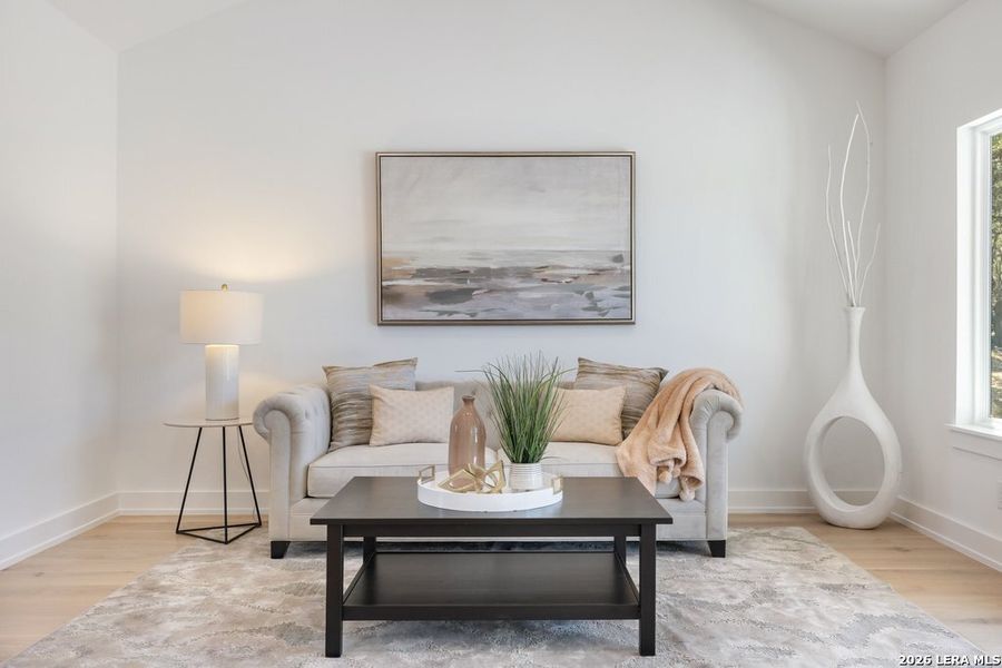 Furnished interior view inside a new home in , Blanco (Image 10).