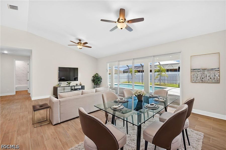 Furnished interior view inside a new home in Cape Coral, Cape Coral (Image 6).