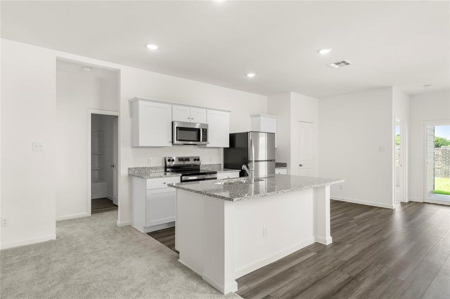 13. 102 Connecticut - Kitchen (2) 13. 102 Connecticut - Kitchen (2)