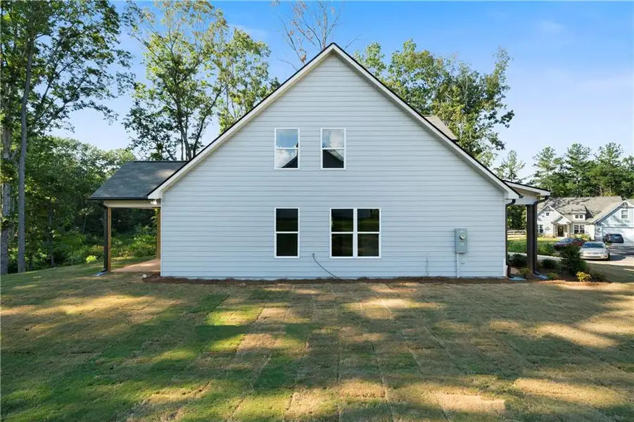 Exterior details and patio area of a home in , Dallas (Image 3).