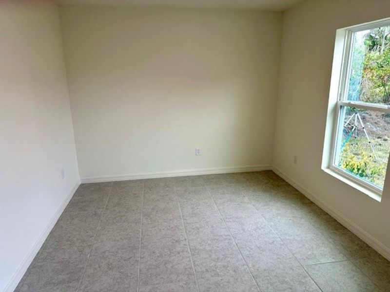 Spacious, unfurnished interior of a new home in Palm Coast, Palm Coast (Image 9).