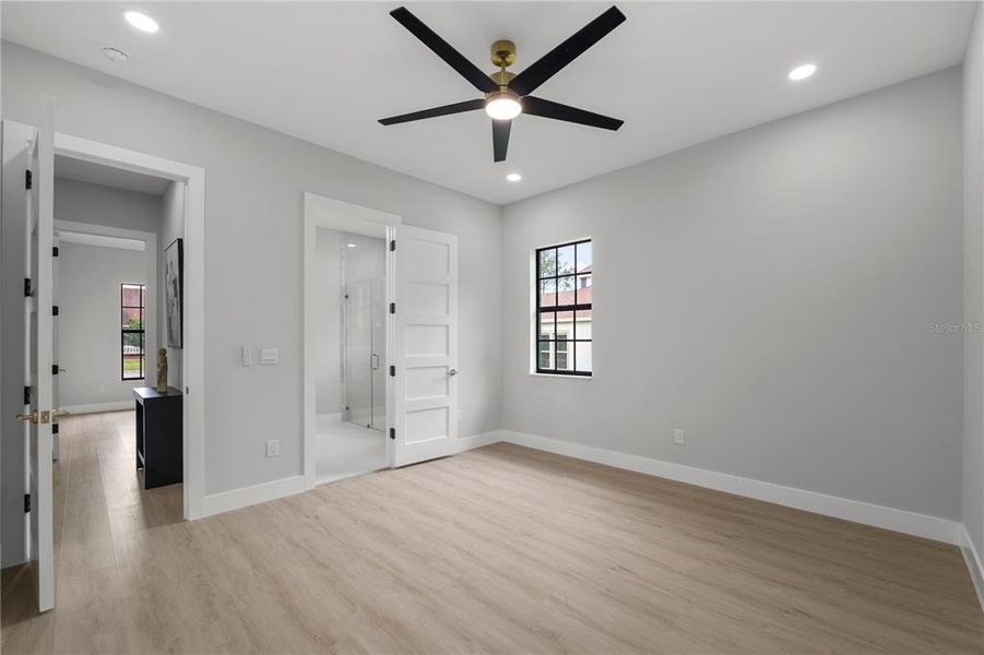 Spacious, unfurnished interior of a new home in , Brooksville (Image 23).