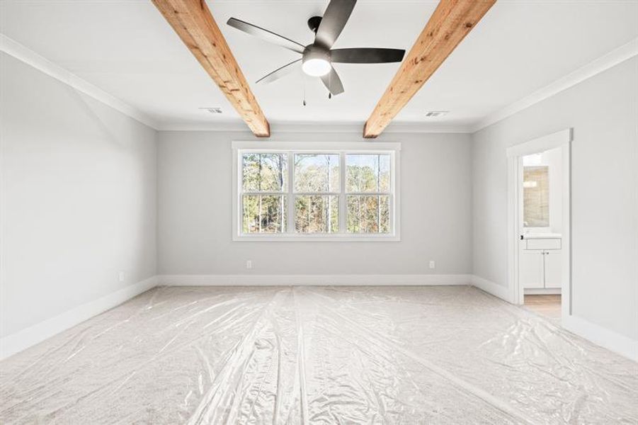 Spacious, unfurnished interior of a new home in Hillshire, Cumming (Image 31).