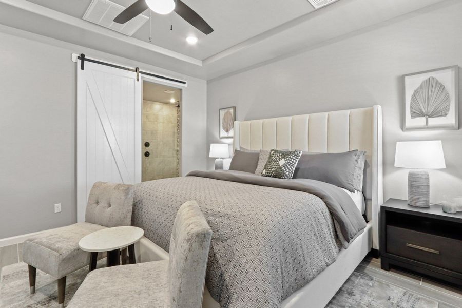 Representative furnished interior of a home built from the Pershing by Hakes Brothers in Paseo Del Este, El Paso (Image 21).