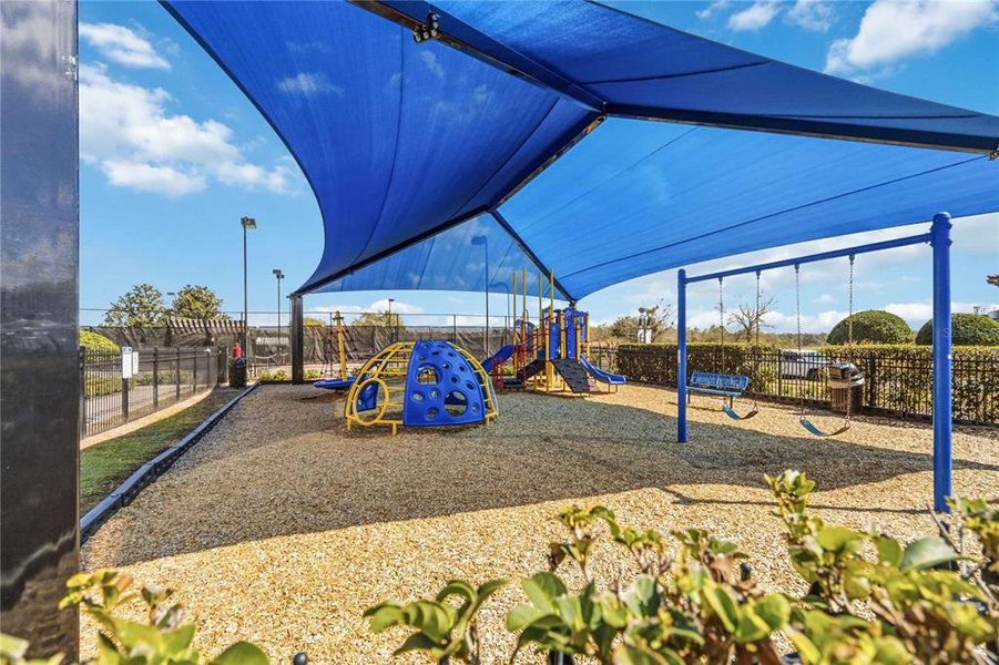 Community amenities in Providence, Davenport (Image 46).