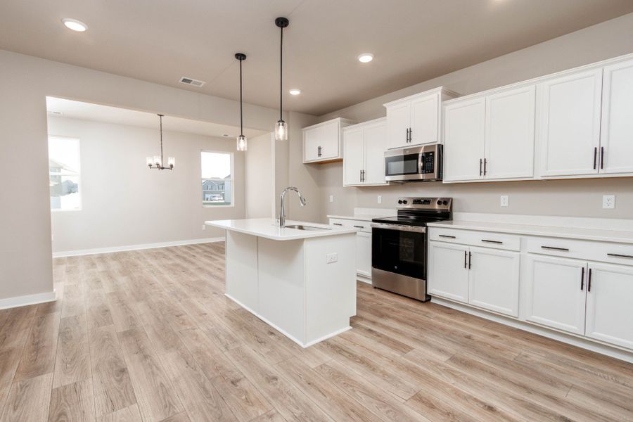 Pictures are of a similar floorplan that was built previously. Representation ONLY. Buyer/Buyer's Agent to verify selections. Pictures are of a similar floorplan that was built previously. Representation ONLY. Buyer/Buyer's Agent to verify selections.