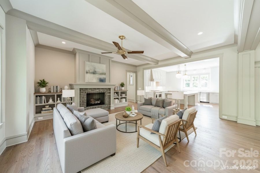 Family - virtually staged