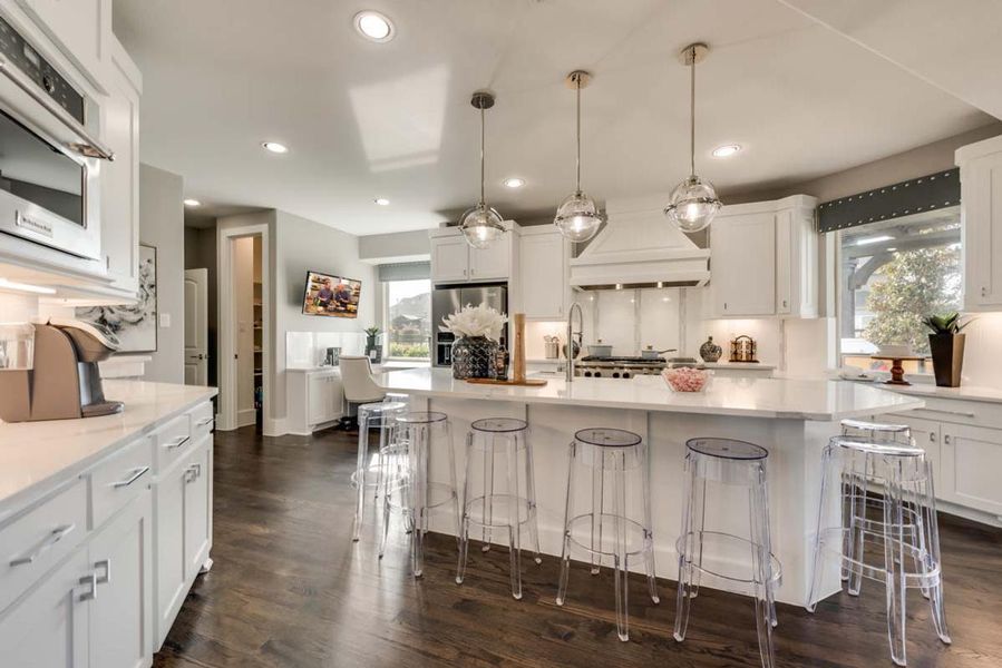 Representative furnished interior of a home built from the Grand Avery II by Grand Homes in Grand Oaks, Celina (Image 13).
