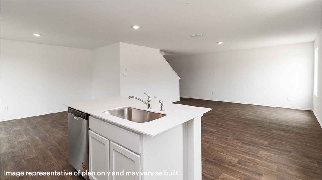 Representative furnished interior of a home built from the Franklin by D.R. Horton in Canterra Creek 45' and 50' Homesites, Iowa Colony (Image 6). Representative furnished interior of a home built from the Franklin by D.R. Horton in Canterra Creek 45' and 50' Homesites, Iowa Colony (Image 6).