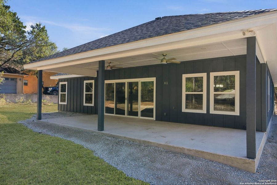 Exterior details and patio area of a home in , Canyon Lake (Image 3).