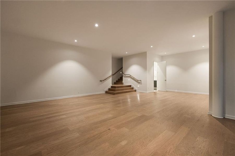 Spacious, unfurnished interior of a new home in , Atlanta (Image 71).