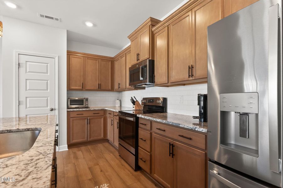 13-web-or-mls-P1588340
