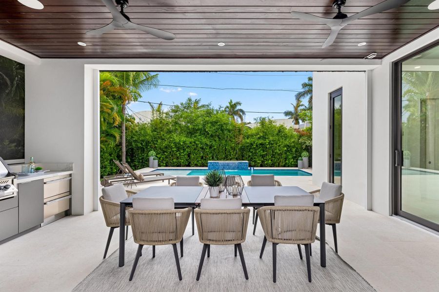 Furnished interior view inside a new home in , Boca Raton (Image 47). Furnished interior view inside a new home in , Boca Raton (Image 47).