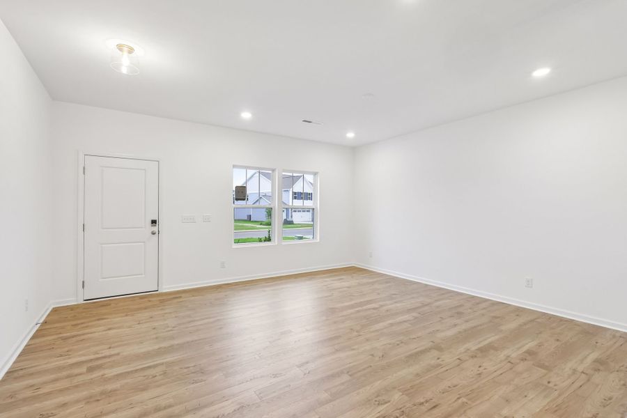 Spacious, unfurnished interior of a new home in Morrow Brook, Albemarle (Image 15). Spacious, unfurnished interior of a new home in Morrow Brook, Albemarle (Image 15).