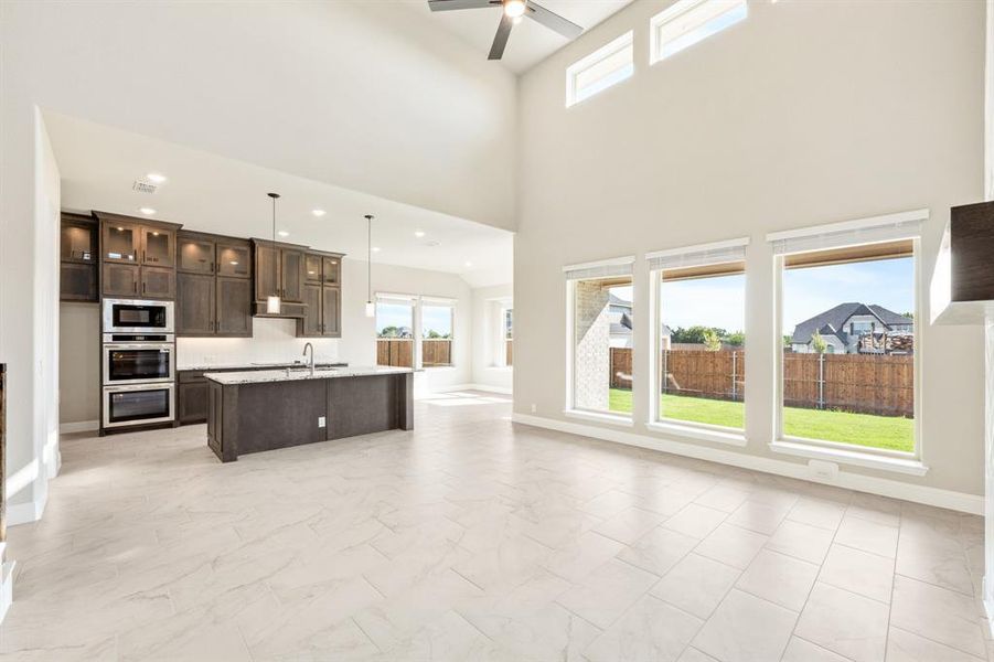 Furnished interior view inside a new home in Ridgepoint, Midlothian (Image 16).