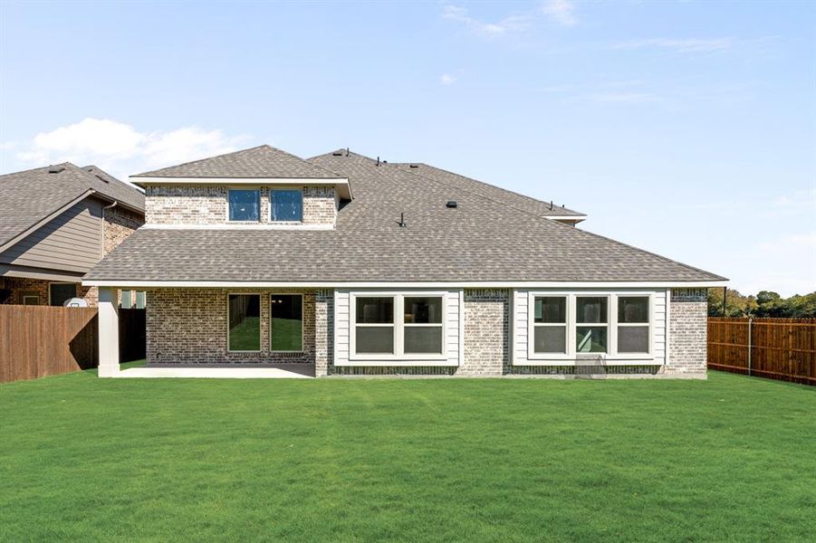 Exterior details and patio area of a home in Hampton Park, Glenn Heights (Image 26). Exterior details and patio area of a home in Hampton Park, Glenn Heights (Image 26).