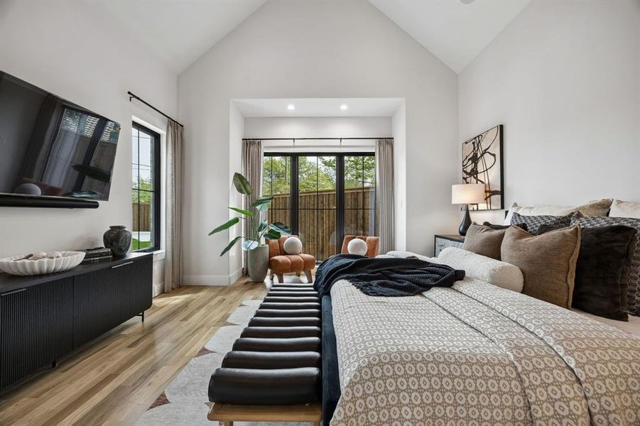 Furnished interior view inside a new home in , Dallas (Image 28).