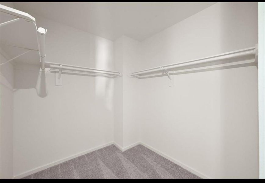 Spacious, unfurnished interior of a new home in Spring Creek Trails, Magnolia (Image 10).