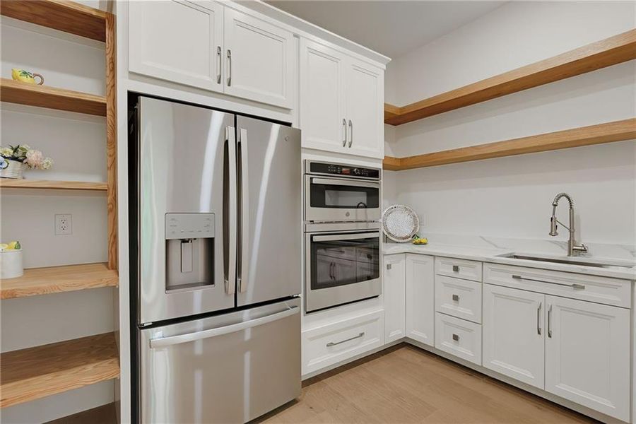 Furnished interior view inside a new home in , Monroe (Image 14).