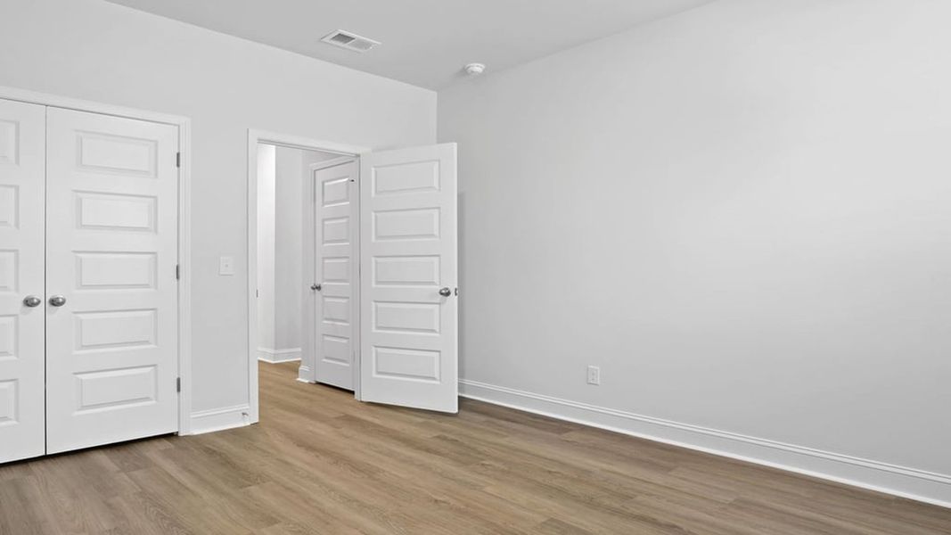 Spacious, unfurnished interior of a new home in Laurel Grove, Guyton (Image 23).