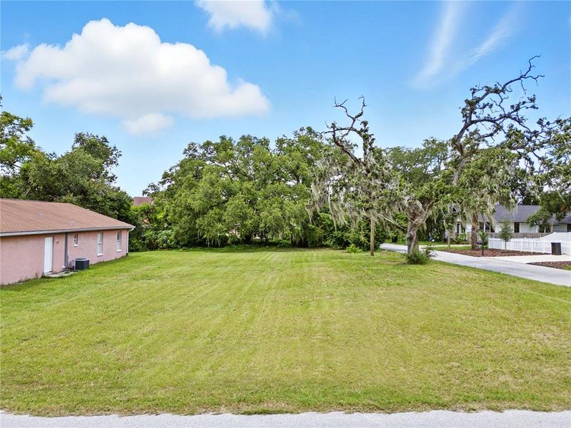 Front exterior of a new home in , Tampa, FL, highlighting curb appeal (Image 4).