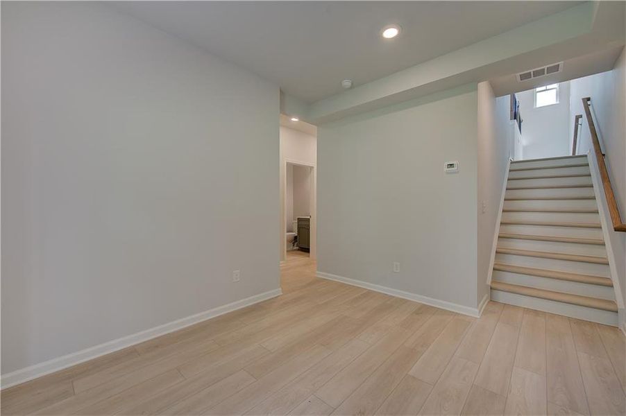 Spacious, unfurnished interior of a new home in Daybreak, Newnan (Image 17).