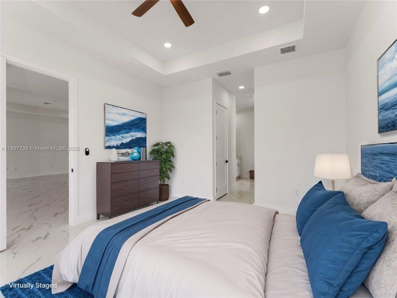 Furnished interior view inside a new home in , Lehigh Acres (Image 10).