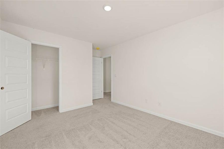 Spacious, unfurnished interior of a new home in Westland, Bogart (Image 27). Spacious, unfurnished interior of a new home in Westland, Bogart (Image 27).