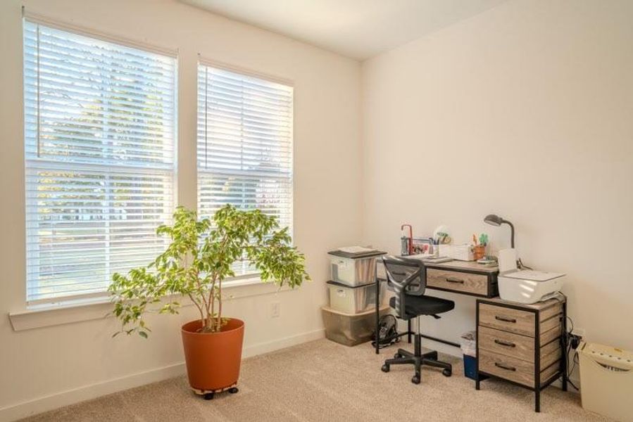 Furnished interior view inside a new home in Crossing Creeks, Monroe (Image 10).