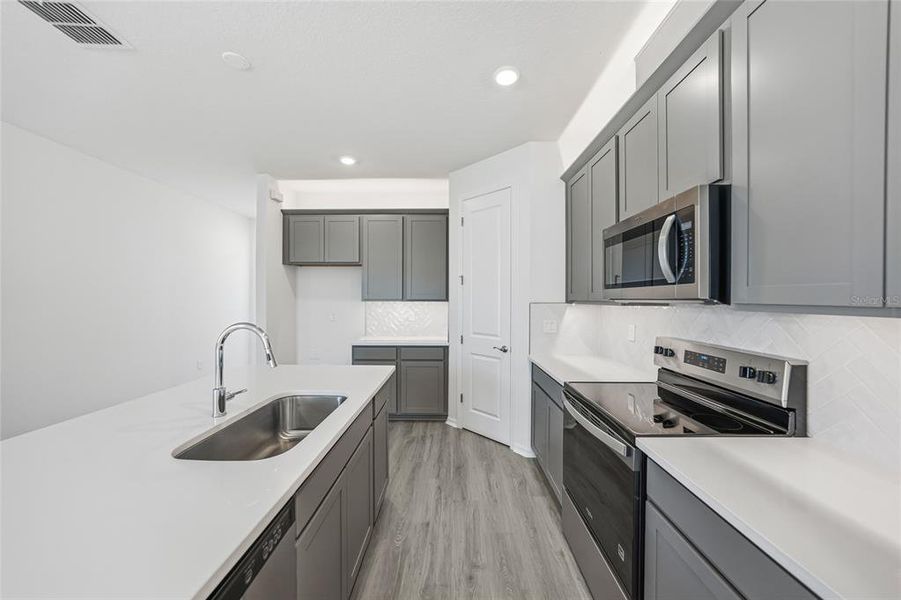 Furnished interior view inside a new home in Turnleaf, Punta Gorda (Image 6).