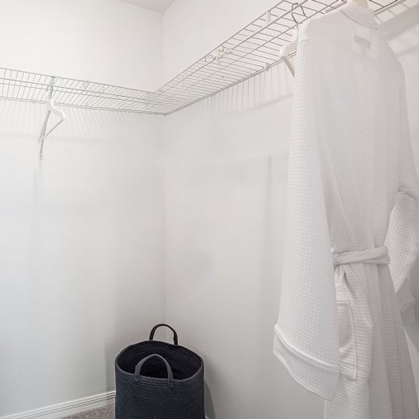 2529 Amalfi Owners WIC Base2 6 12 25