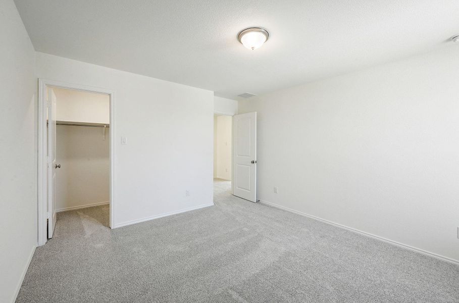 Spacious, unfurnished interior of a new home in Salerno - Classic Collection, Round Rock (Image 26). Spacious, unfurnished interior of a new home in Salerno - Classic Collection, Round Rock (Image 26).