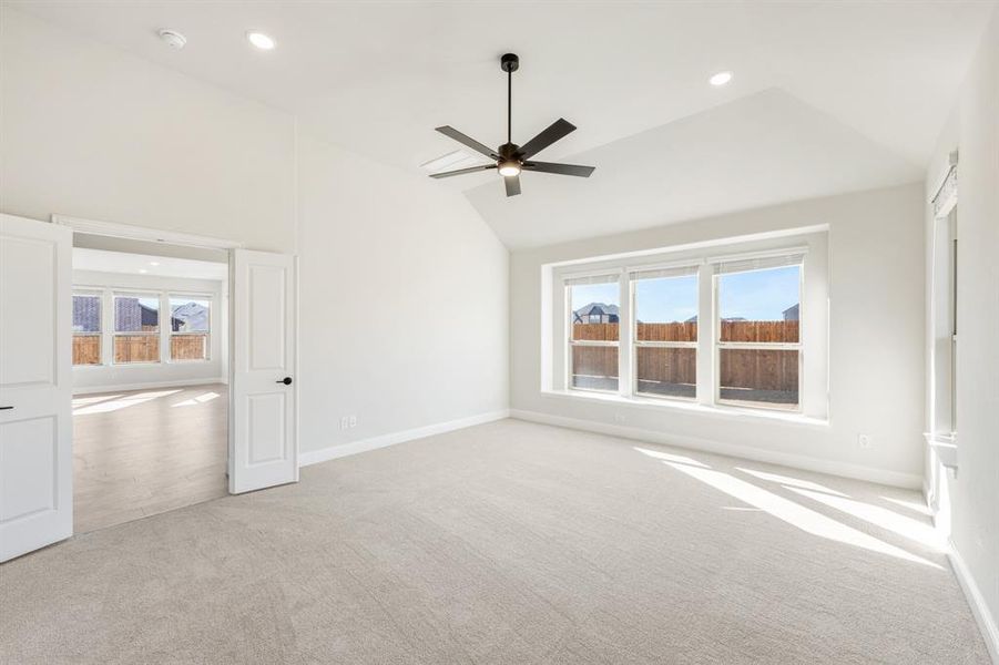 Spacious, unfurnished interior of a new home in West Crossing, Anna (Image 32).