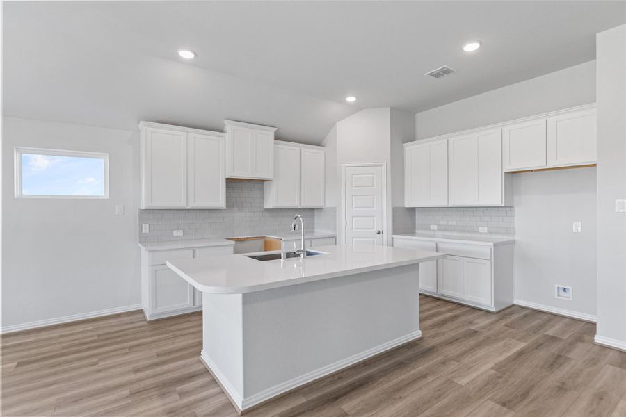 Furnished interior view inside a new home in River Ranch, Dayton (Image 7).