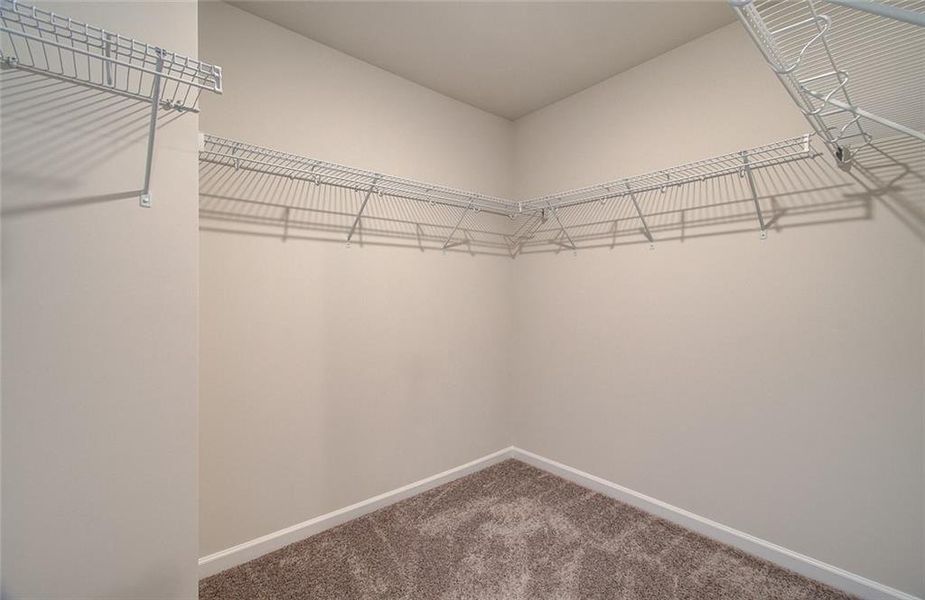 Spacious, unfurnished interior of a new home in Crofton Place Enclave, Snellville (Image 20).