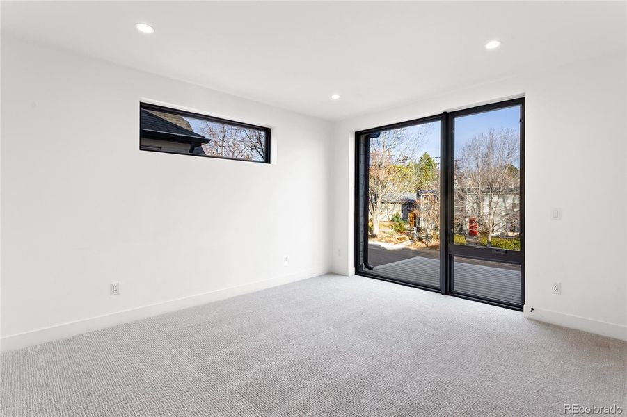 Spacious, unfurnished interior of a new home in , Denver (Image 20).