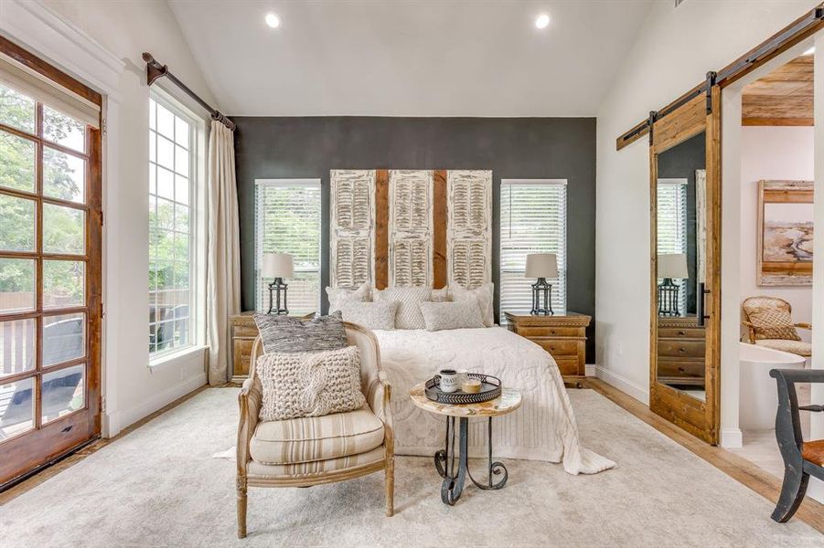 Furnished interior view inside a new home in , Weatherford (Image 10).