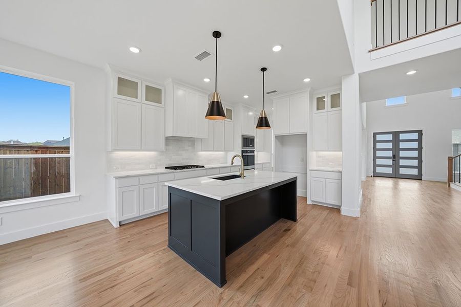 Furnished interior view inside a new home in Custer Ridge Estates, Allen (Image 9).