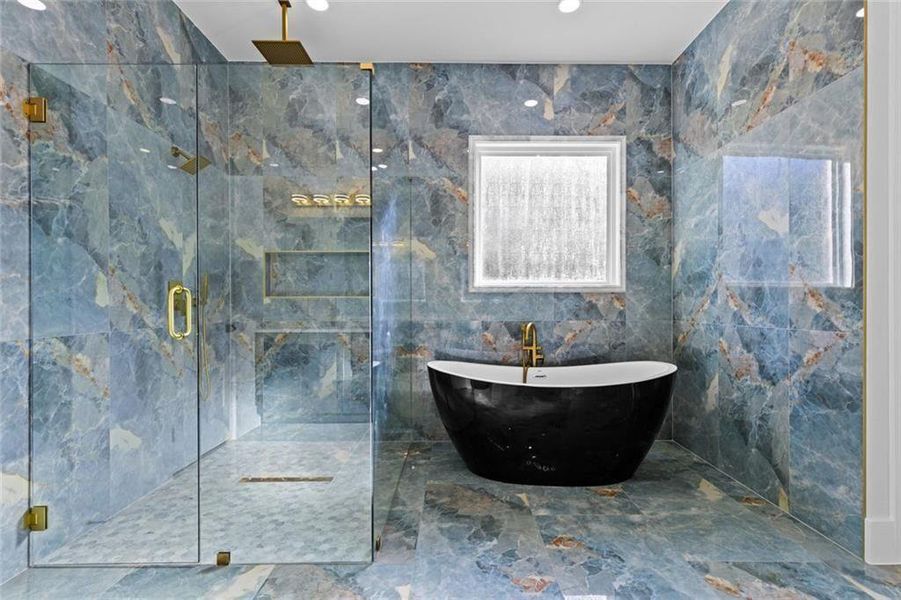 Image 84 of a home in .