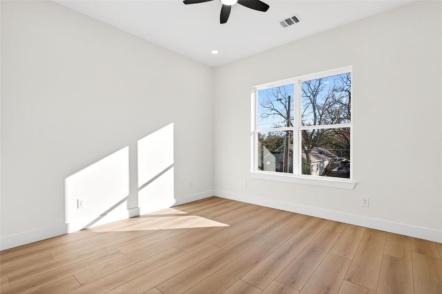 Spacious, unfurnished interior of a new home in , Dallas (Image 34). Spacious, unfurnished interior of a new home in , Dallas (Image 34).